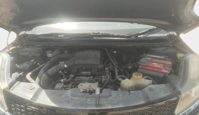 2017 Tata NEXON XM PETROL, Petrol, Manual, 1,17,589 km, exterior