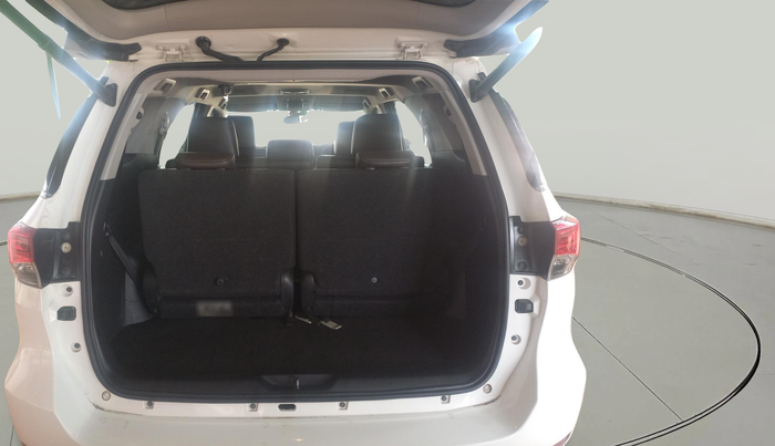 2017 Toyota Fortuner 2.8 4X2 AT, Diesel, Automatic, 99,540 km, exterior
