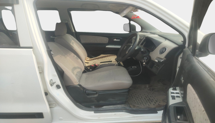 2016 Maruti Wagon R 1.0 VXI, Petrol, Manual, 61,525 km, interior