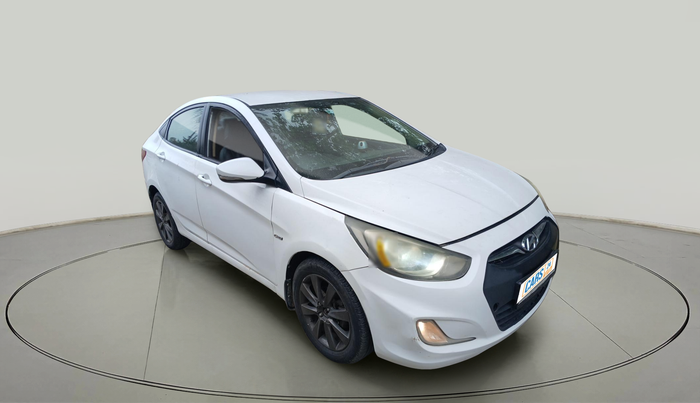 2012 Hyundai Verna FLUIDIC 1.6 CRDI SX, Diesel, Manual, 1,74,711 km, exterior