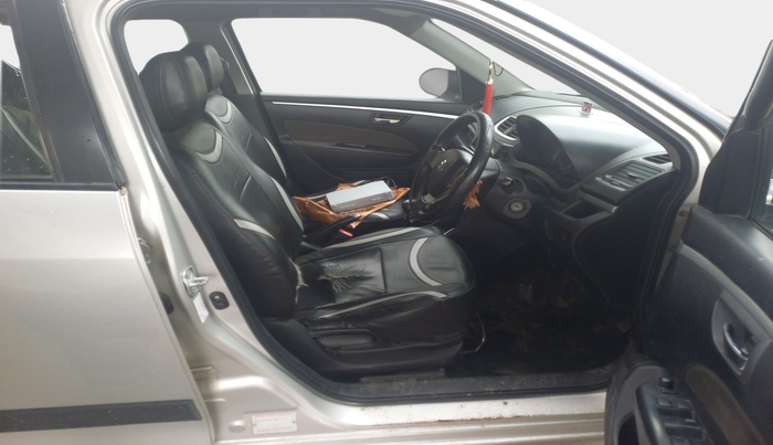 2015 Maruti Swift VXI, Petrol, Manual, 1,43,124 km, interior