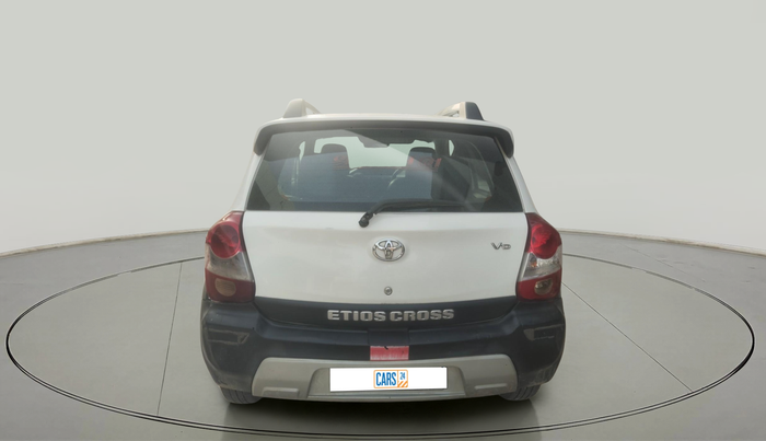 2014 Toyota Etios CROSS 1.4 VD, Diesel, Manual, 1,22,894 km, exterior