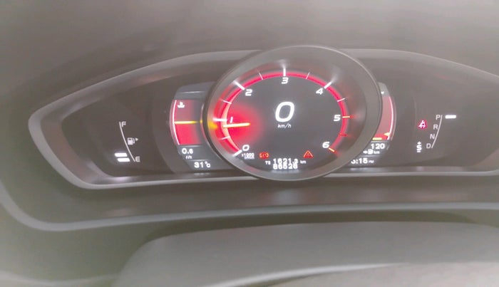 2016 Volvo V40 Cross Country D3, Diesel, Automatic, 86,528 km, interior