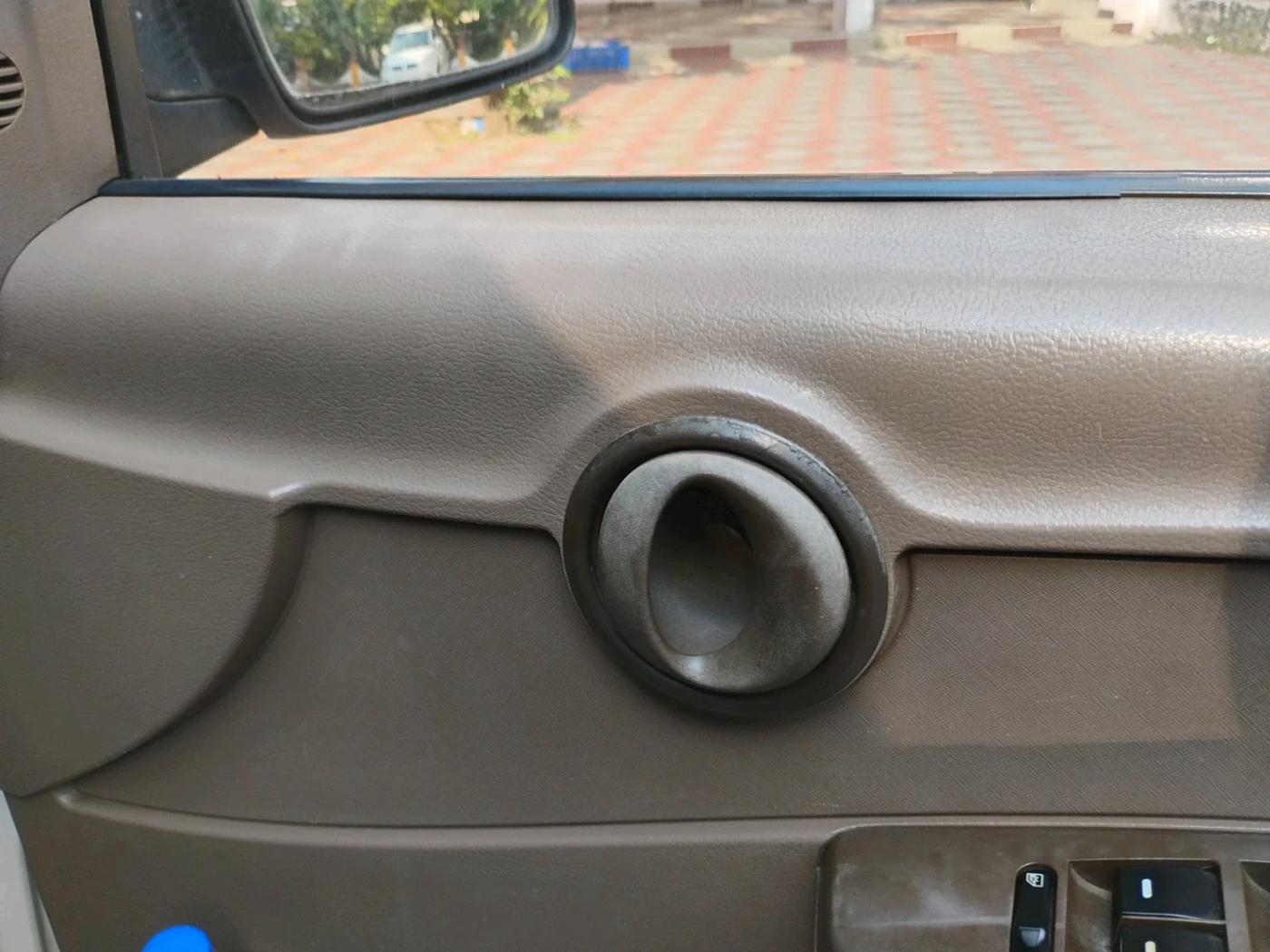 2013 Mahindra Xylo D2, Diesel, Manual, 1,63,291 km, interior