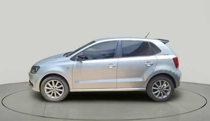 2015 Volkswagen Polo HIGHLINE1.5L, Diesel, Manual, 98,965 km, exterior