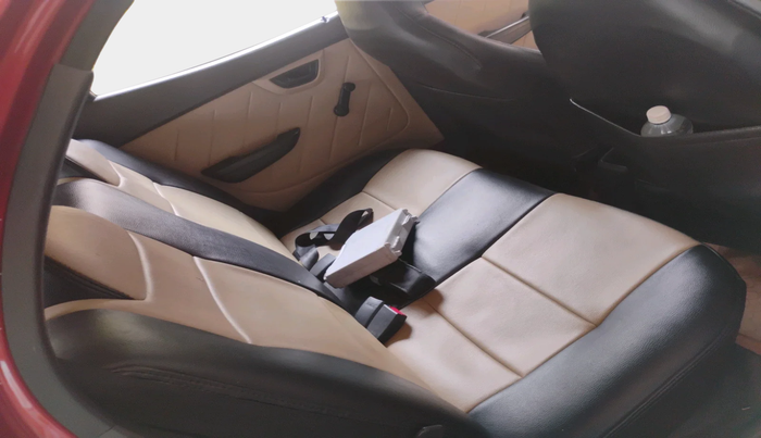 2013 Hyundai Eon D-LITE+, Petrol, Manual, 1,05,454 km, interior