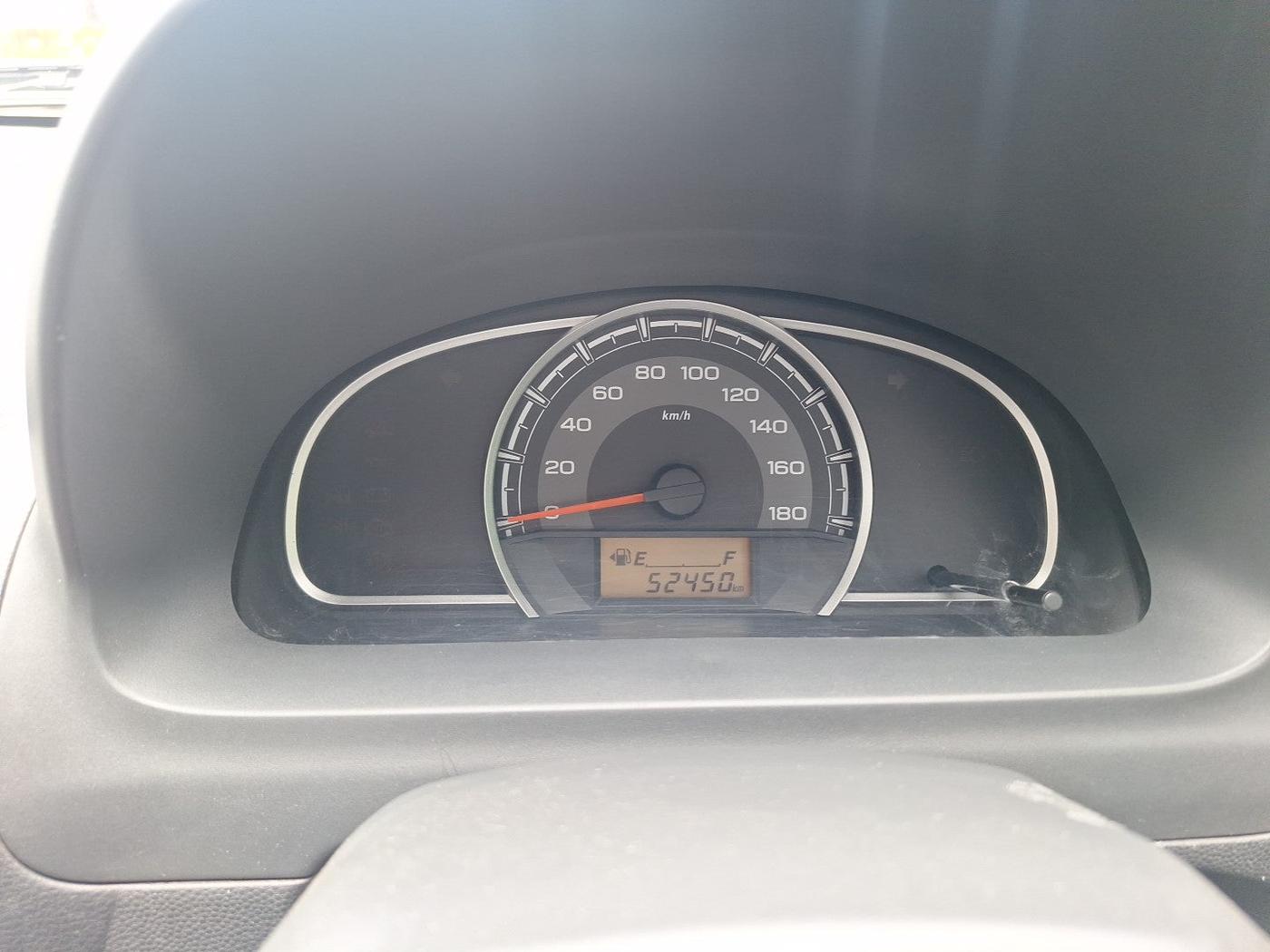 2017 Maruti Alto 800 LXI, Petrol, Manual, 52,450 km, interior