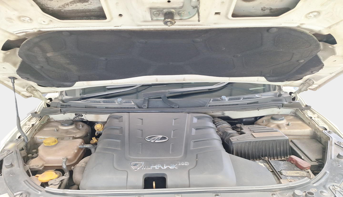 2015 Mahindra XUV500 W8, Diesel, Manual, 73,147 km, exterior