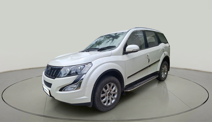 2015 Mahindra XUV500 W8, Diesel, Manual, 73,147 km, exterior