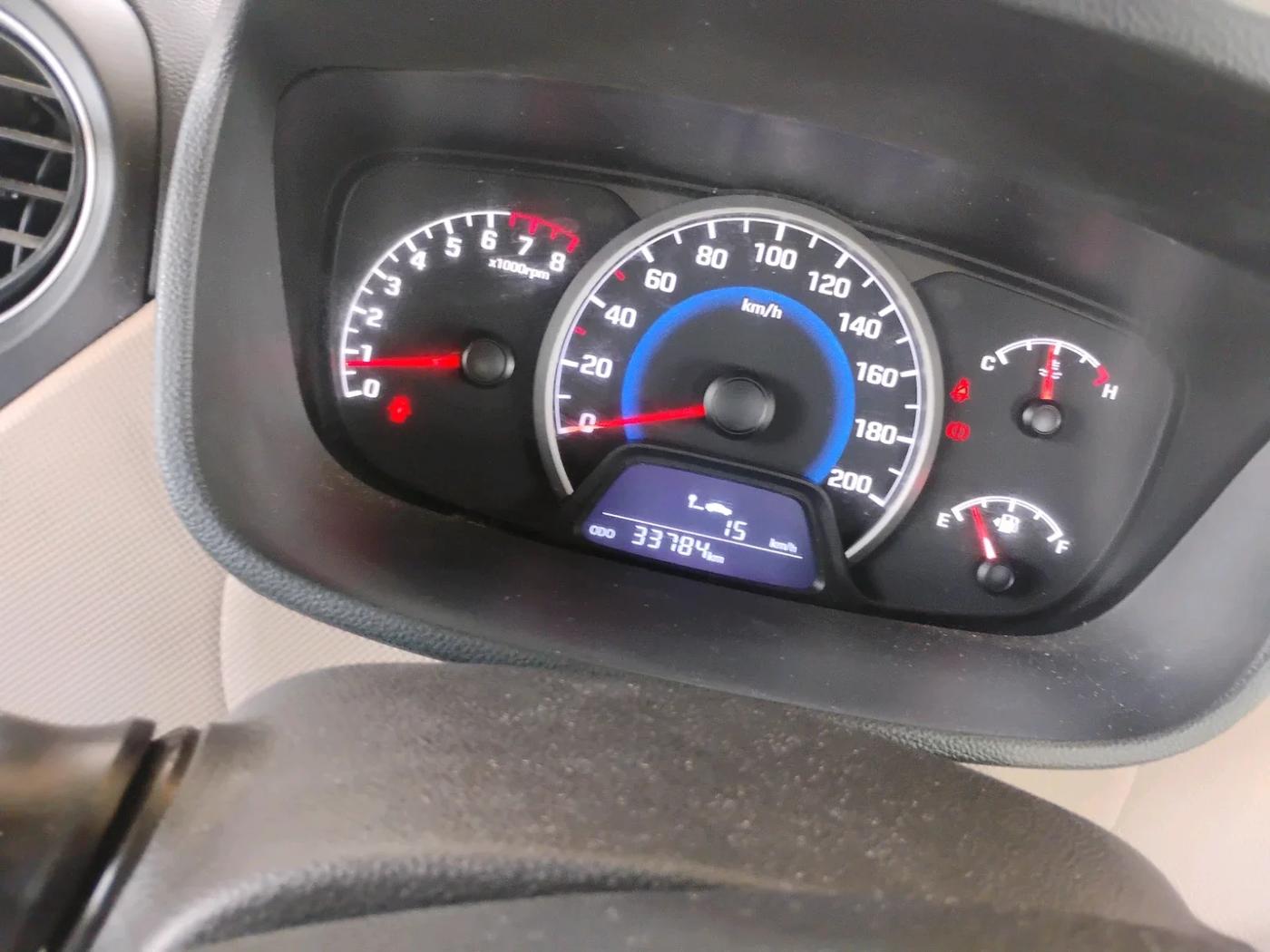 2019 Hyundai Grand i10 SPORTZ 1.2 KAPPA VTVT, Petrol, Manual, 33,784 km, interior