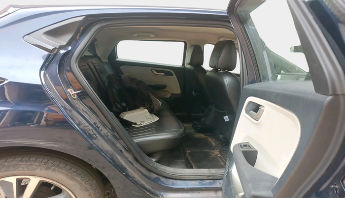 2023 Tata ALTROZ XZA, Petrol, Automatic, 35,306 km, interior