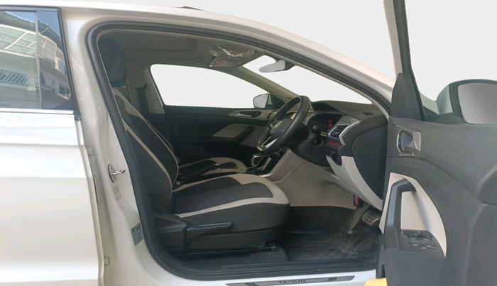 2022 Volkswagen TAIGUN GT PLUS 1.5 TSI DSG, Petrol, Automatic, 48,871 km, interior