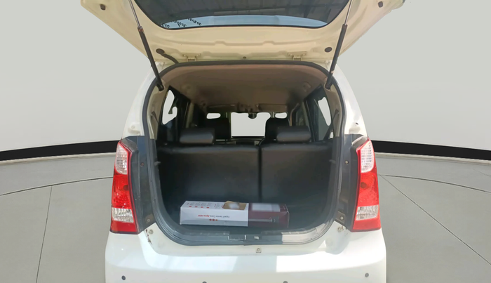 2017 Maruti Wagon R 1.0 LXI, Petrol, Manual, 71,352 km, exterior