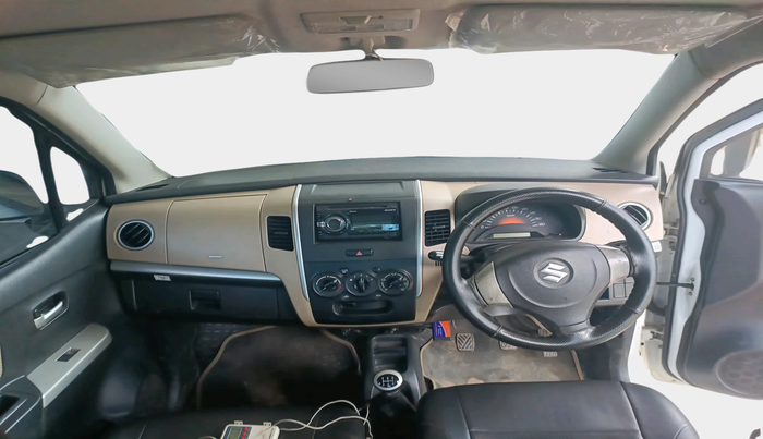2017 Maruti Wagon R 1.0 LXI, Petrol, Manual, 71,352 km, interior