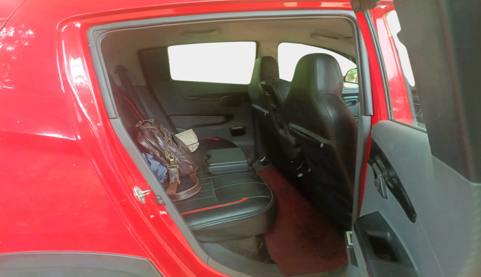 2019 Mahindra KUV 100 NXT K2+ P 6 STR, CNG, Manual, 1,24,134 km, interior