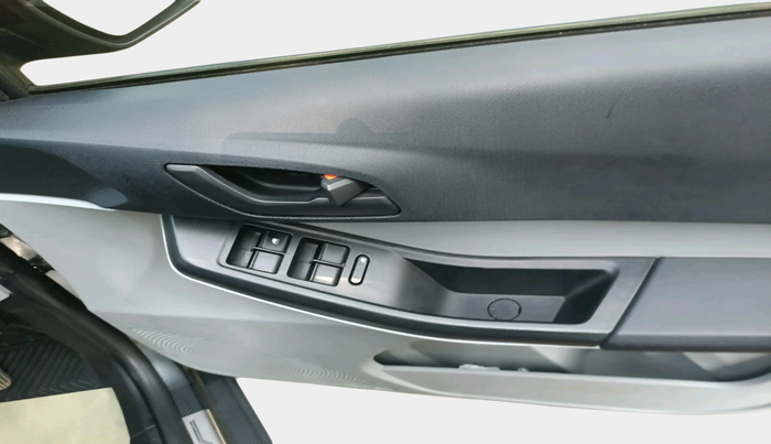 2022 Tata Tiago XZ PETROL, Petrol, Manual, 41,363 km, interior