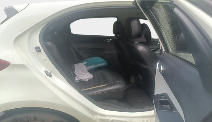 2020 Tata Tiago XZ PETROL, Petrol, Manual, 61,699 km, interior