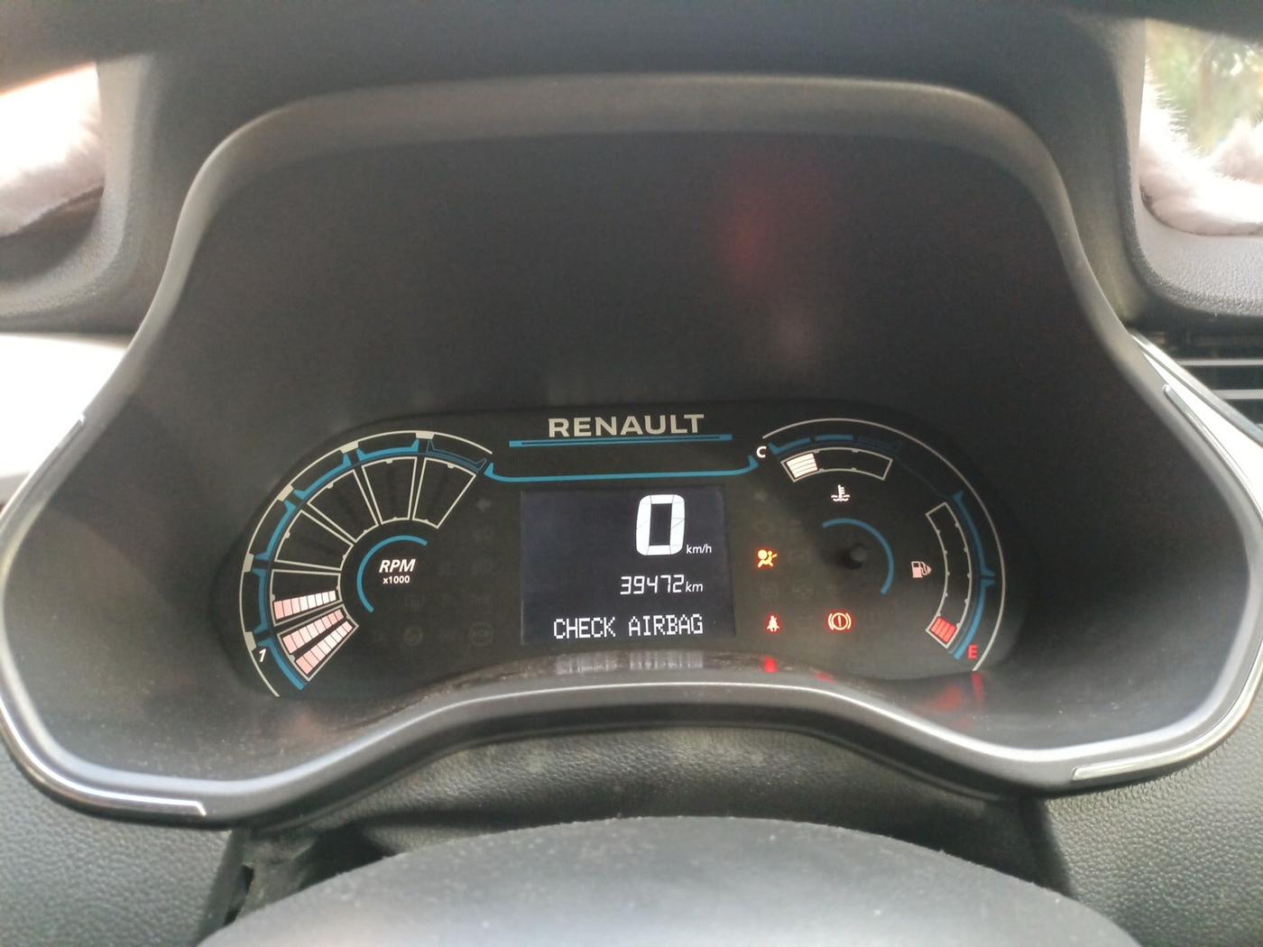 2019 Renault TRIBER RXZ, Petrol, Manual, 39,472 km, interior