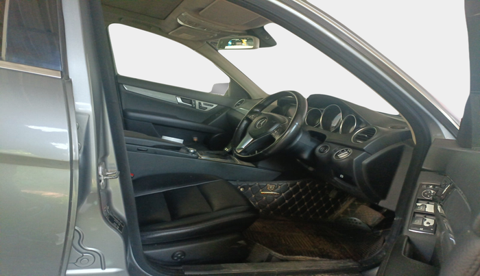 2012 Mercedes Benz C Class 200 CGI AVANTGARDE, Petrol, Automatic, 77,180 km, interior