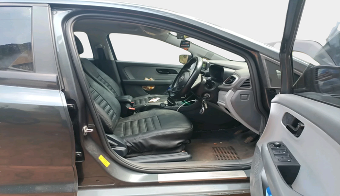 2020 Tata ALTROZ XM PETROL, Petrol, Manual, 85,442 km, interior