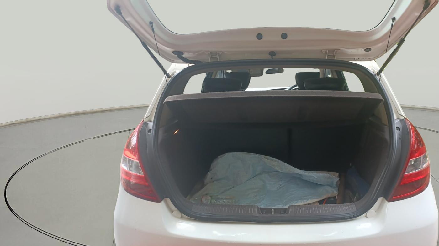 2011 Hyundai i20 ASTA 1.2, Petrol, Manual, 95,966 km, exterior