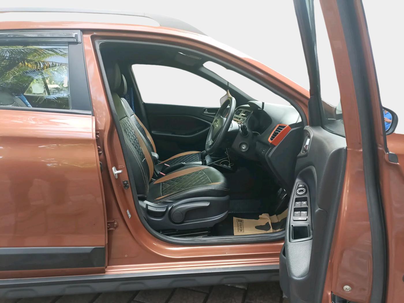 2015 Hyundai i20 Active 1.2 S, Petrol, Manual, 40,393 km, interior