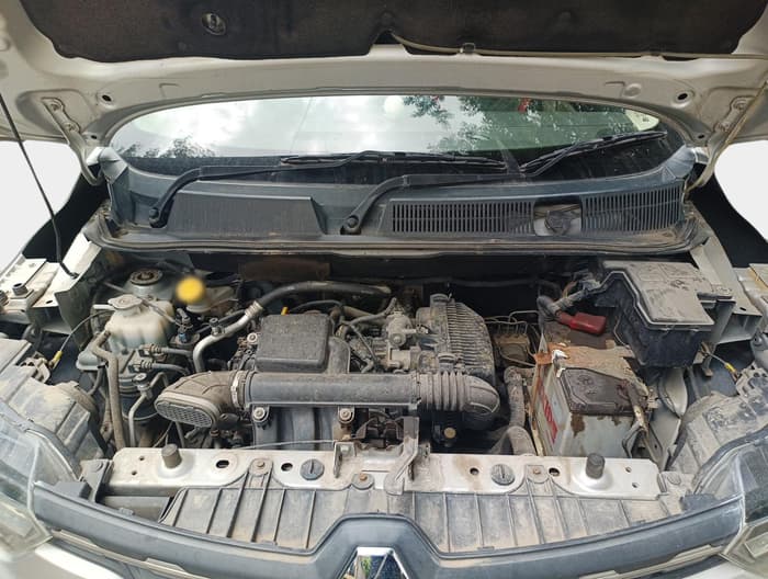 2019 Renault TRIBER RXZ, Petrol, Manual, 24,350 km, exterior