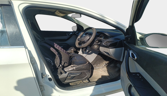 2020 Tata Tiago XZ PLUS PETROL, Petrol, Manual, 1,16,229 km, interior