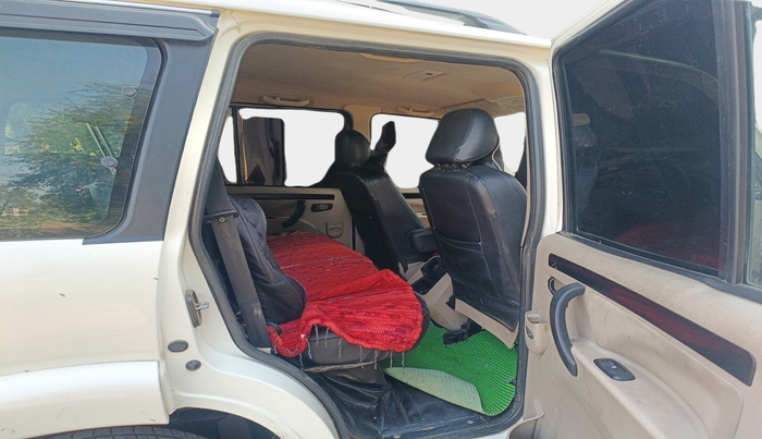 2022 Mahindra SCORPIO CLASSIC S11 7STR, Diesel, Manual, 82,607 km, interior