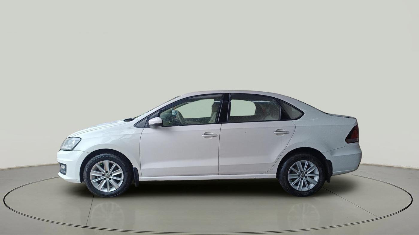 2015 Volkswagen Vento HIGHLINE DIESEL 1.5, Diesel, Manual, 1,56,668 km, exterior