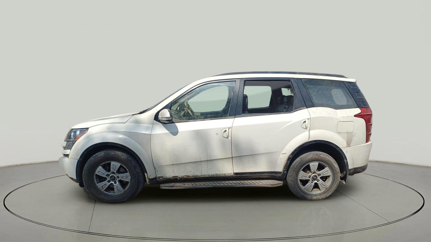 2012 Mahindra XUV500 W8, Diesel, Manual, 1,55,291 km, exterior