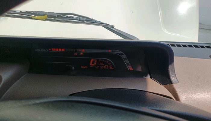 2020 Mahindra Bolero B6 (O), Diesel, Manual, 1,21,863 km, interior