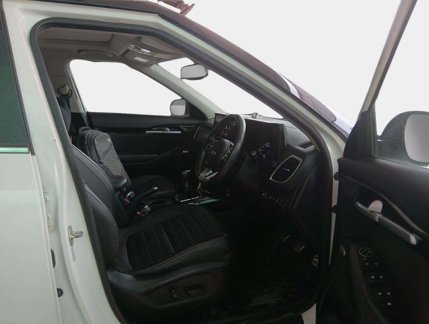 2021 KIA SELTOS GTX PLUS 1.4 PETROL, Petrol, Manual, 39,300 km, interior