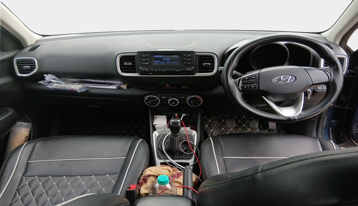 2022 Hyundai VENUE S 1.2, Petrol, Manual, 43,698 km, interior
