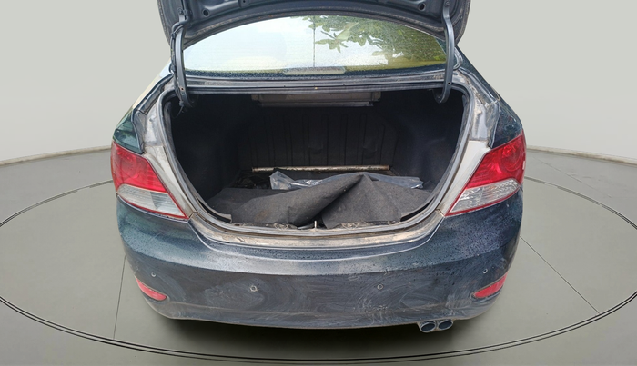 2011 Hyundai Verna FLUIDIC 1.6 CRDI EX, Diesel, Manual, 1,04,209 km, exterior