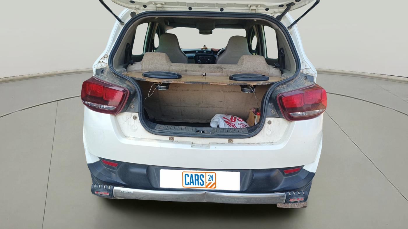 2016 Mahindra Kuv100 K4 D 6 STR, Diesel, Manual, 2,23,580 km, exterior