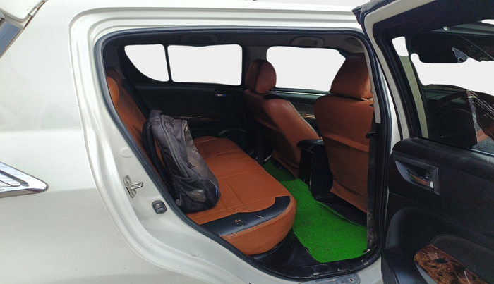 2017 Maruti Swift ZDI, Diesel, Manual, 1,04,813 km, interior