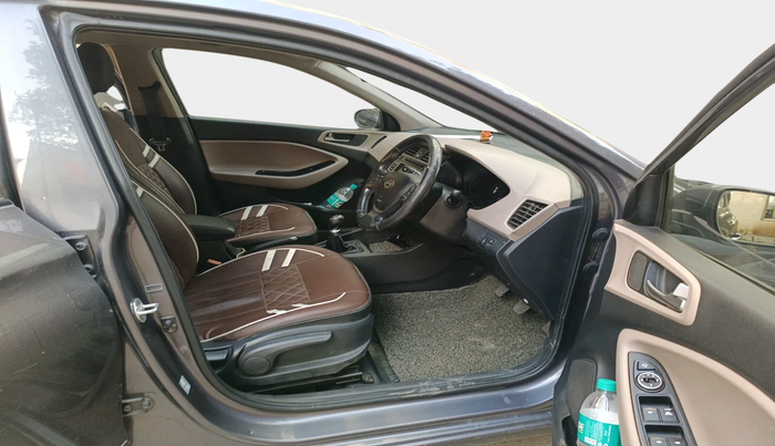 2015 Hyundai Elite i20 ASTA 1.2, Petrol, Manual, 1,15,496 km, interior
