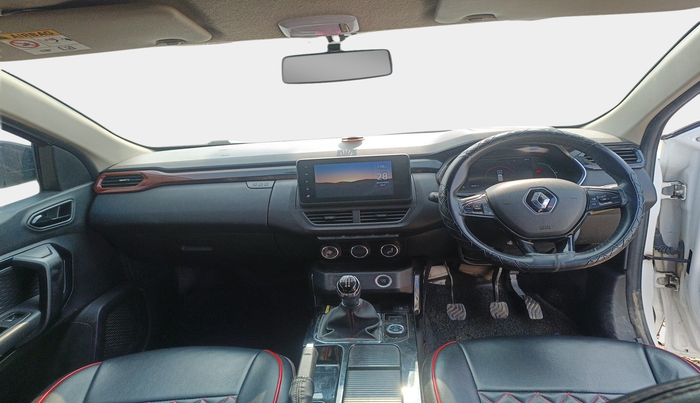 2023 Renault Kiger RXZ MT, Petrol, Manual, 34,597 km, interior