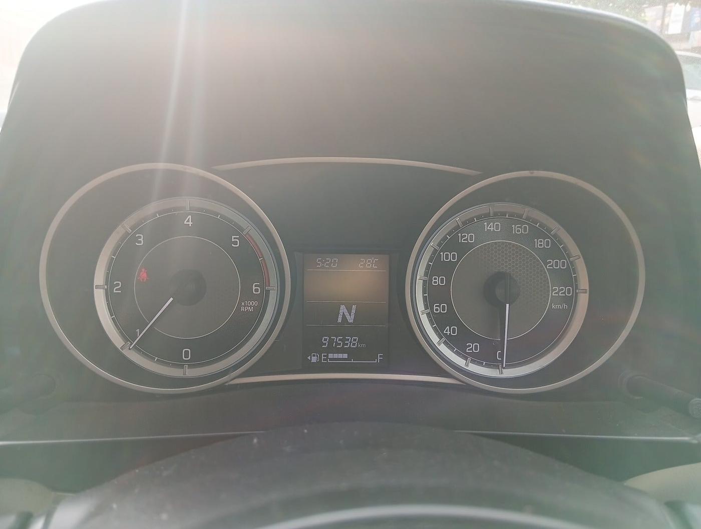 2018 Maruti Dzire ZDI AMT, Diesel, Automatic, 1,00,000 km, interior