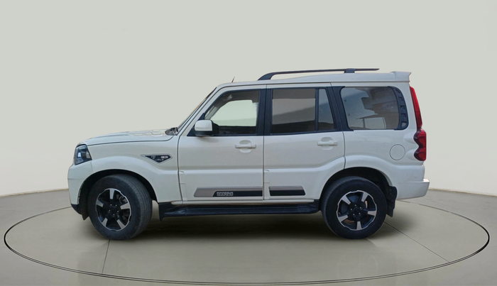 2022 Mahindra SCORPIO CLASSIC S11 7STR, Diesel, Manual, 43,519 km, exterior