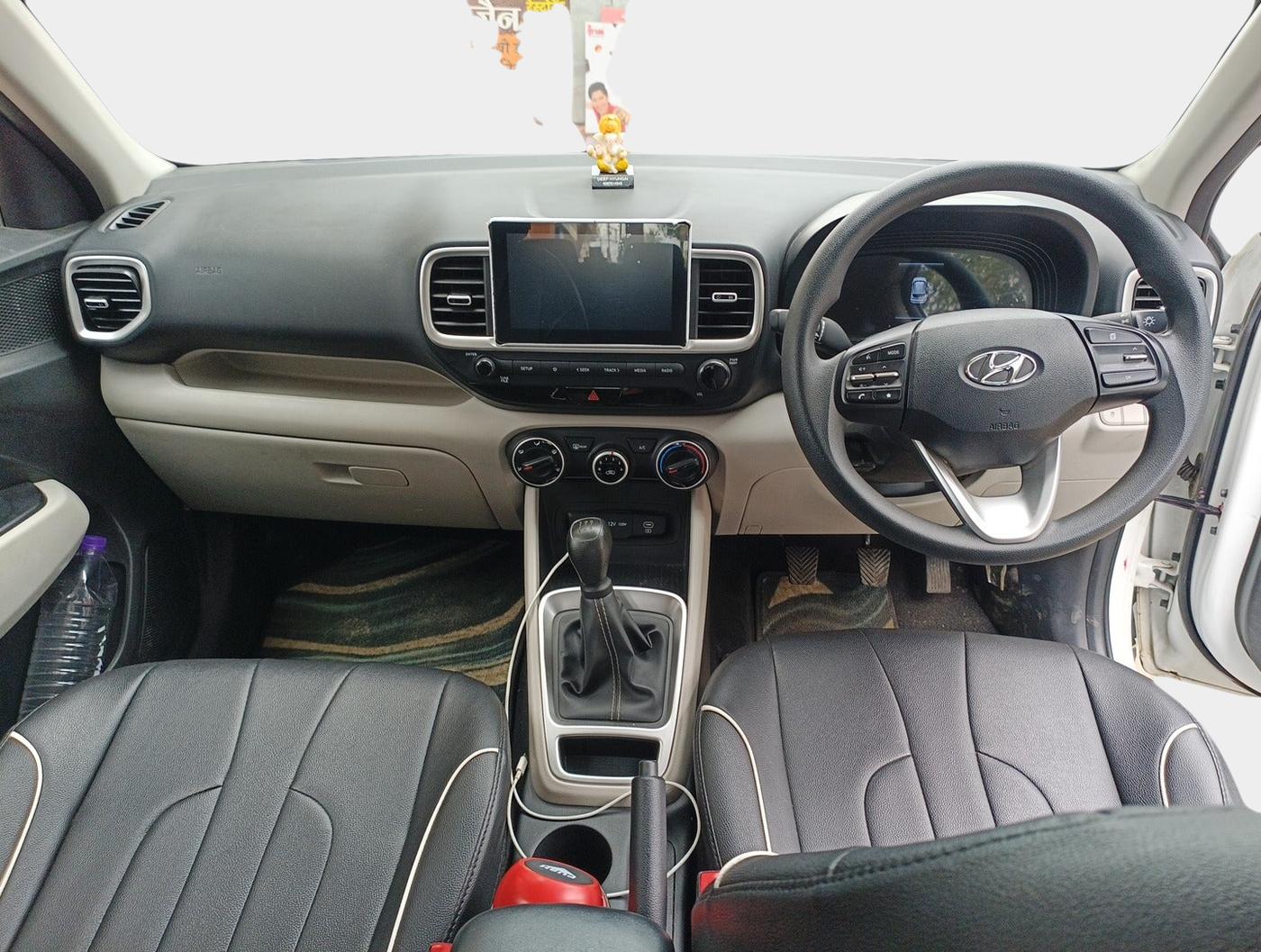 2023 Hyundai VENUE S(O) 1.2, Petrol, Manual, 23,100 km, interior