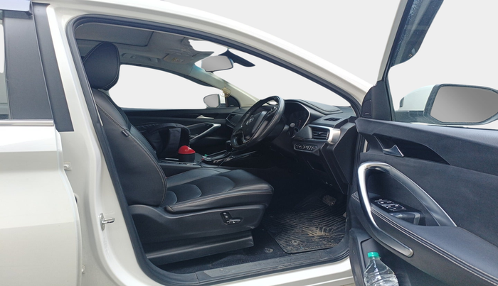 2019 MG HECTOR SHARP 1.5 DCT PETROL, Petrol, Automatic, 1,07,808 km, interior