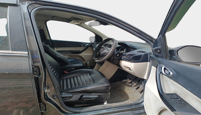 2022 Tata TIGOR XZ PLUS CNG, Petrol, Manual, 91,621 km, interior