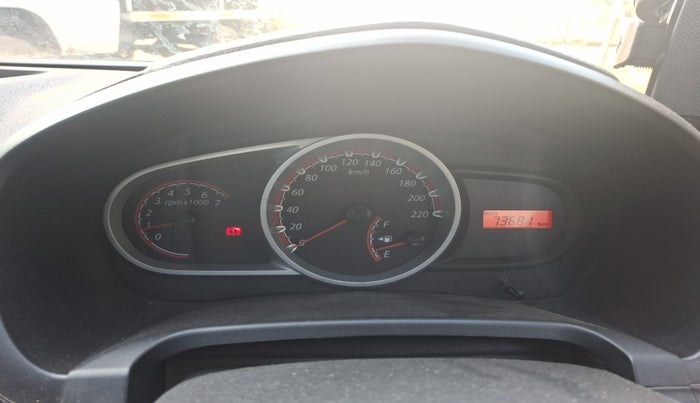 2011 Ford Figo TITANIUM 1.2 PETROL, Petrol, Manual, 74,000 km, interior