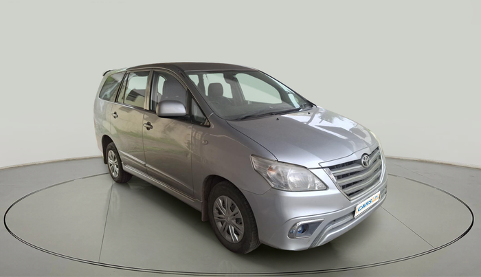 2014 Toyota Innova 2.5 GX 8 STR, Diesel, Manual, 1,11,458 km, exterior