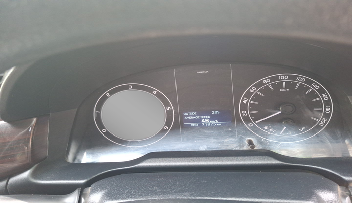 2021 Toyota Innova Crysta 2.4 G 8 STR, Diesel, Manual, 71,873 km, interior