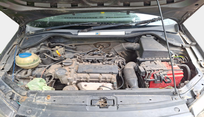 2013 Volkswagen Polo TRENDLINE 1.2L PETROL, Petrol, Manual, 1,59,899 km, exterior