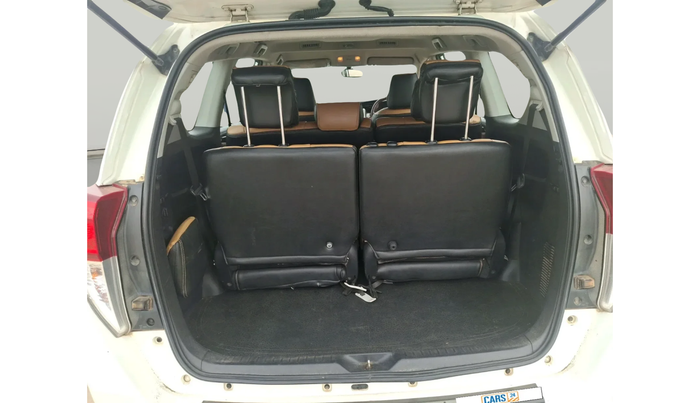 2021 Toyota Innova Crysta 2.4 G 8 STR, Diesel, Manual, 2,39,111 km, exterior