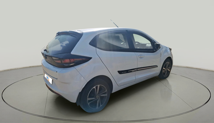2022 Tata ALTROZ XZ PLUS DIESEL, Diesel, Manual, 1,21,798 km, exterior
